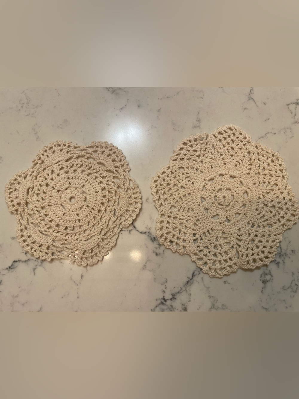 Brand new - Vintage - Round 6” - Crochet doilies - 24 pieces - Beige